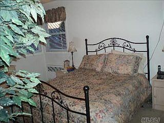 3rd image of 420 E Lake Ave