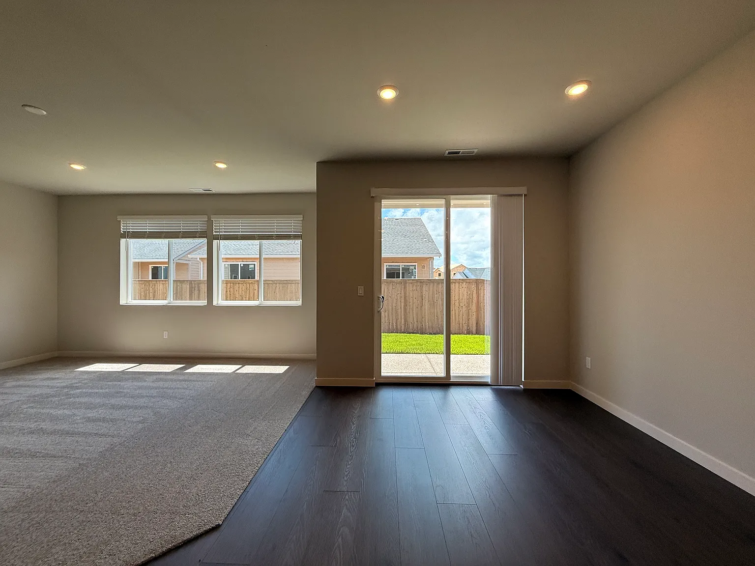 4362 Hackamore Ct SE — Photo 3