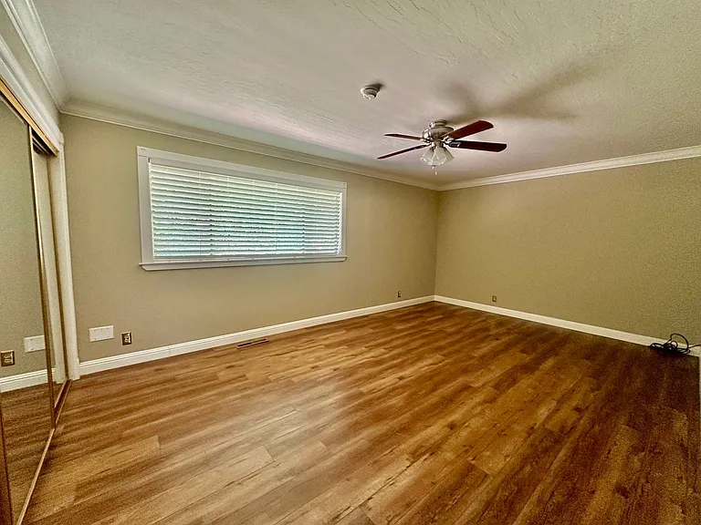 19650 Sky Oaks Way — Photo 15