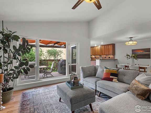 2nd image of 4506 Seaway Cir
