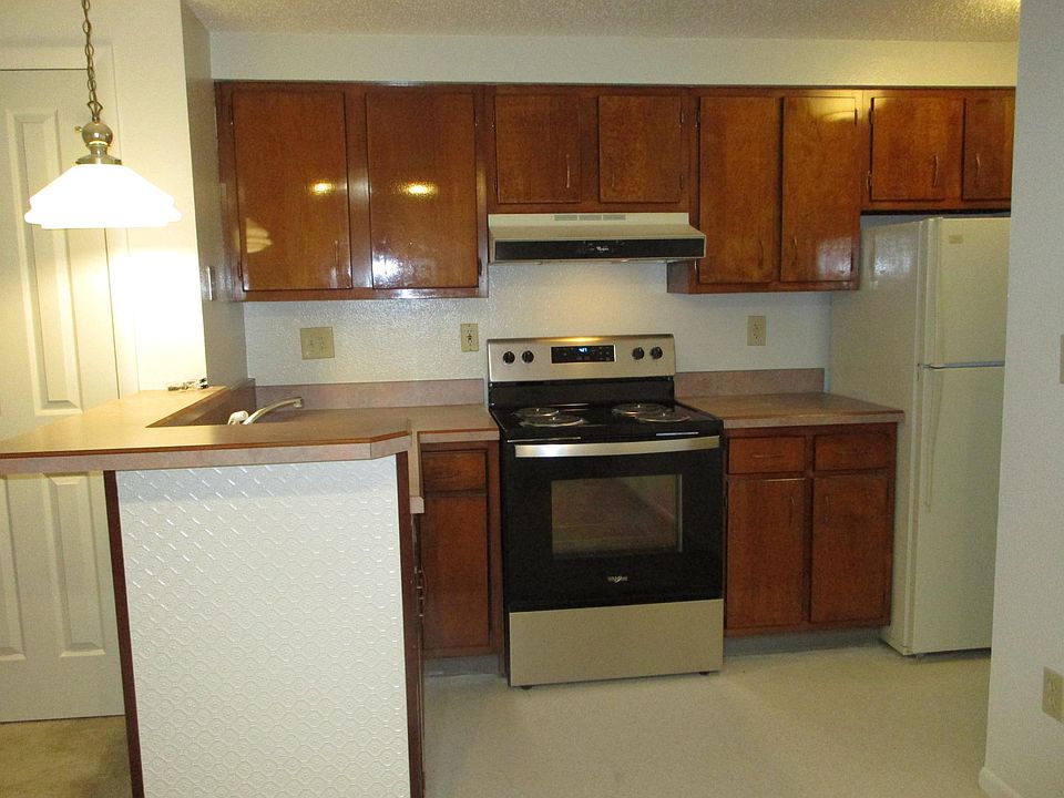 2nd image of 70 N Ogden St APT 107