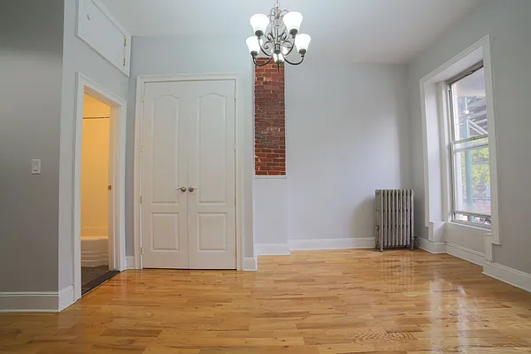 Rented by Prime Square Realty | media 15