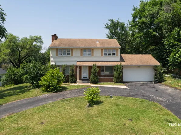 3S138 Park Blvd, Glen Ellyn, IL 60137