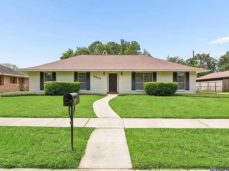 9888 Grand Teton Ave — Photo 1