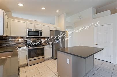 3rd image of 11344 N Gray Boulder Ct