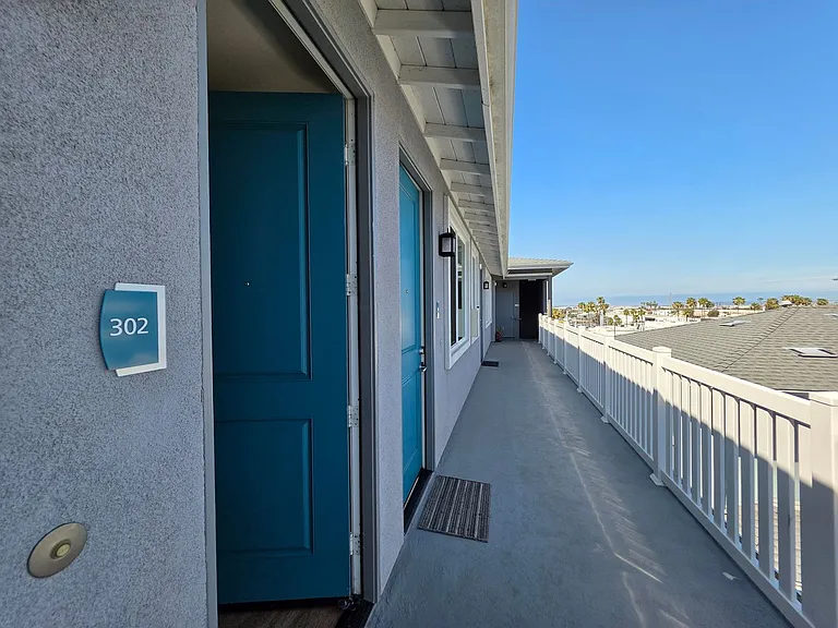 Mariners Landing — Photo 57