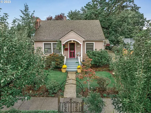 1710 Birch St, Forest Grove, OR 97116