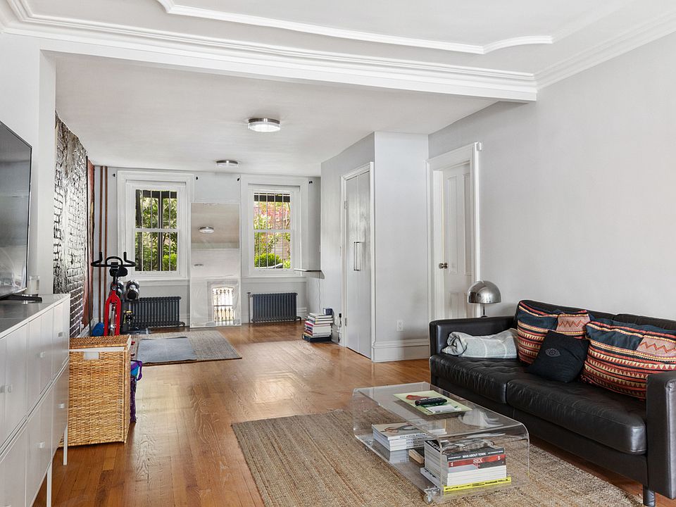 1st image of 308 Lafayette Ave