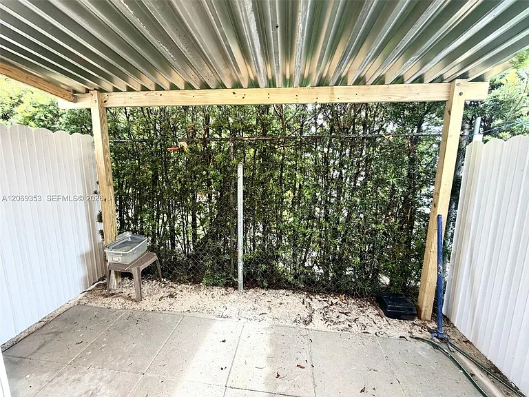 931 SW 82nd Ave #3 — Photo 9
