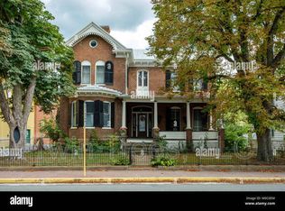 5974 Main St, Mount Jackson, VA 22842
