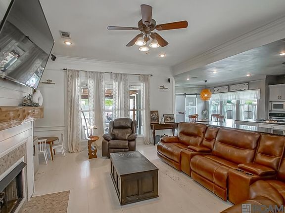 3rd image of 17182 Trinidad Dr