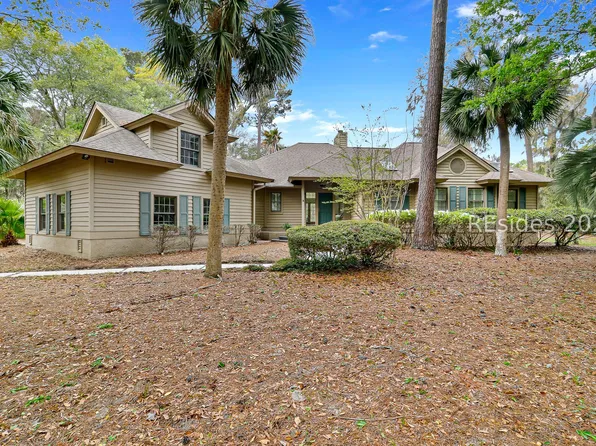 5 Narrangansett Ln, Hilton Head Island, SC 29928