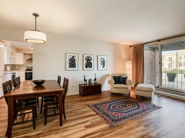 3942 North Oakland AVENUE #137, Shorewood, WI 53211