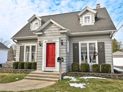 5659 South 110th STREET, Hales Corners, WI, 53130