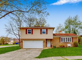 634 Hillside Ave, Antioch, IL 60002