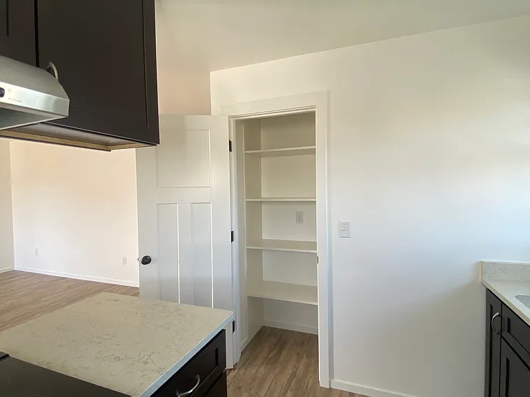 1318 6th St #3 — Photo 1