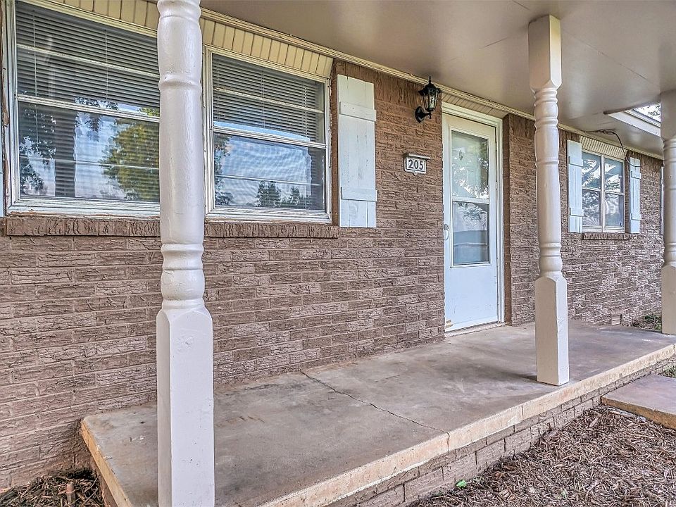 205 E Michigan Ave, Corn, OK 73024 Zillow