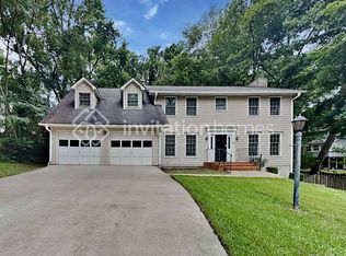 131 Bentridge Ct, Lawrenceville, GA 30043