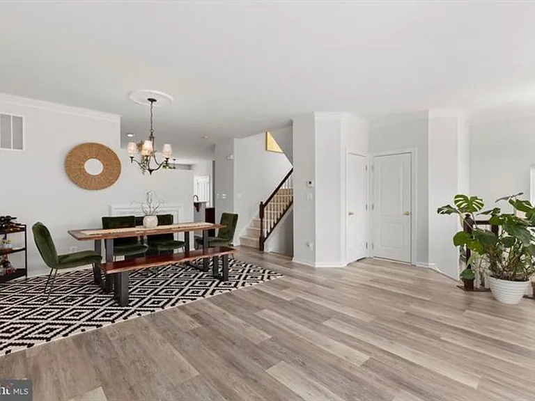 13340 Colchester Ferry Pl — Photo 12