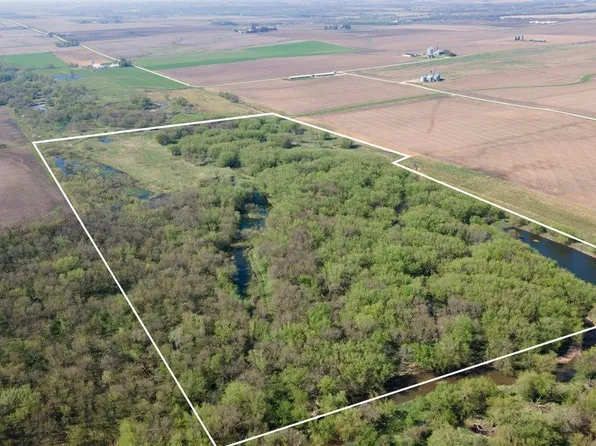 140th St, New Hampton, IA 50659
