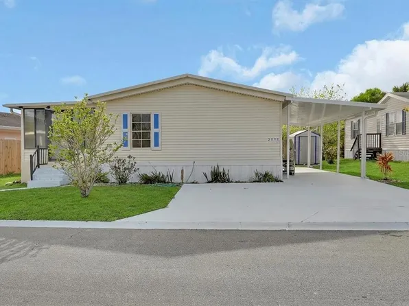 2008 Hickorywood Dr, South Daytona, FL 32119