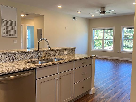 The open floor plan creates spaciousness & is great for entertaining.