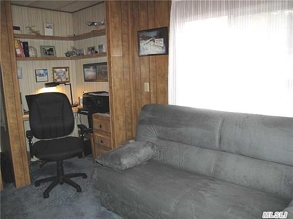 4th image of 525 Riverleigh Ave Unit 129