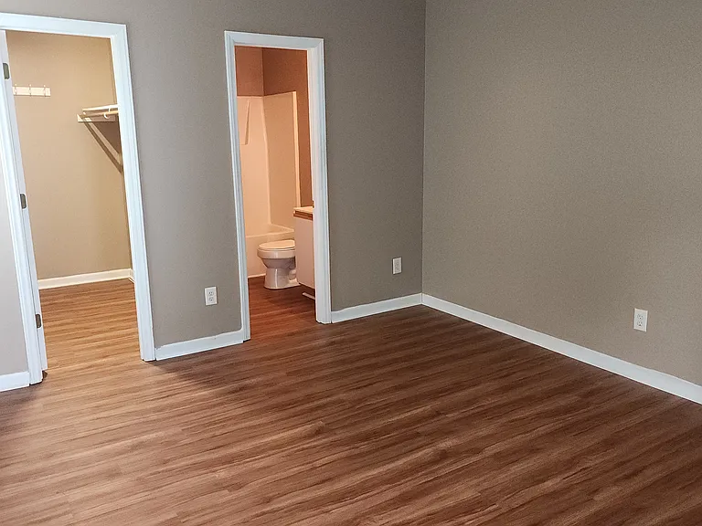 Main room 3