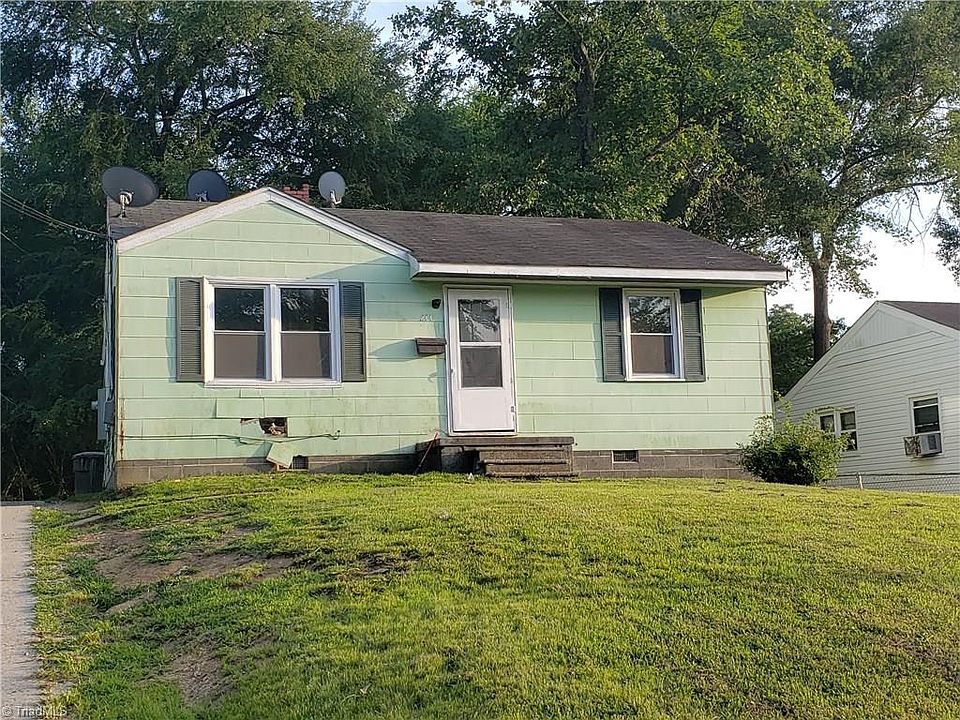 1st image of 217 W Terrell St