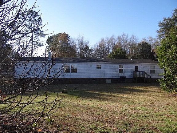 2nd image of 47 Nandina Dr