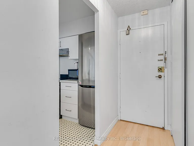 80 Saint Patrick St #820 — Photo 7