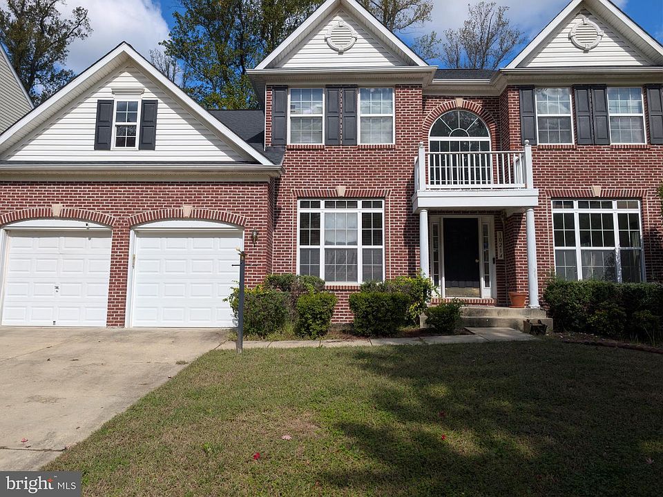 1st image of 10214 Rolling Green Way