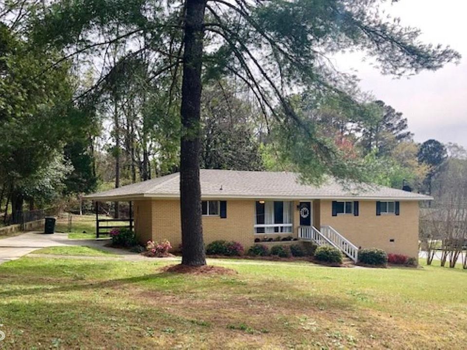 1st image of 202 Woodland Dr