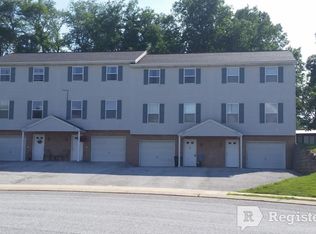 219 Craigdan Dr, Dallastown, PA 17313