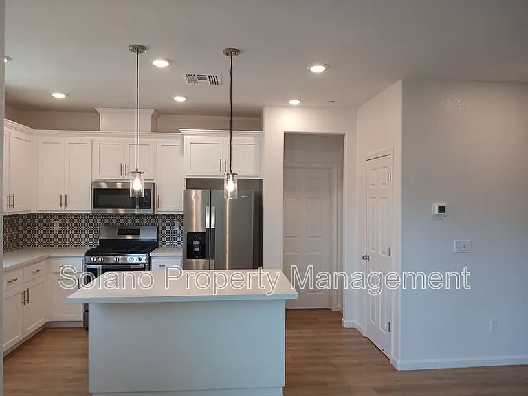 938 Fruit Stand Cir — Photo 7
