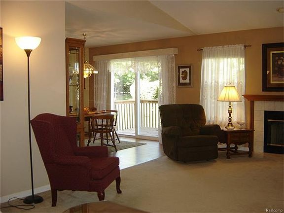 5th image of 2501 Woodcliff Trl