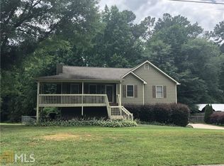 453 Silverthorne Cir, Douglasville, GA 30134