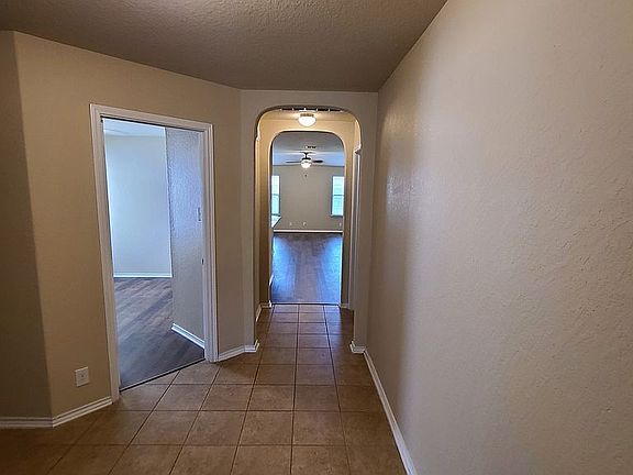 5th image of 120 Lina Ln