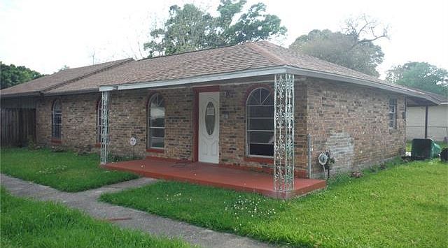 1st image of 5801 Glasco Dr