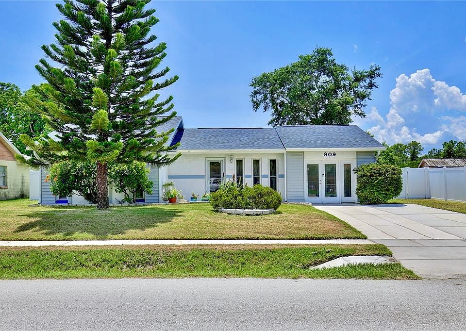 1st image of 909 FLORIDA PARKWAY