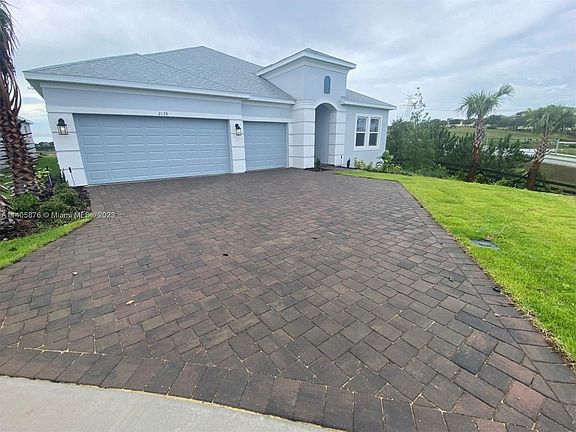 2nd image of 2139 Timber Creek Ln