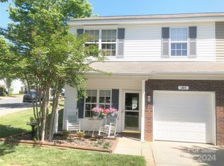 203 Tail Race Ln, Fort Mill, SC 29715