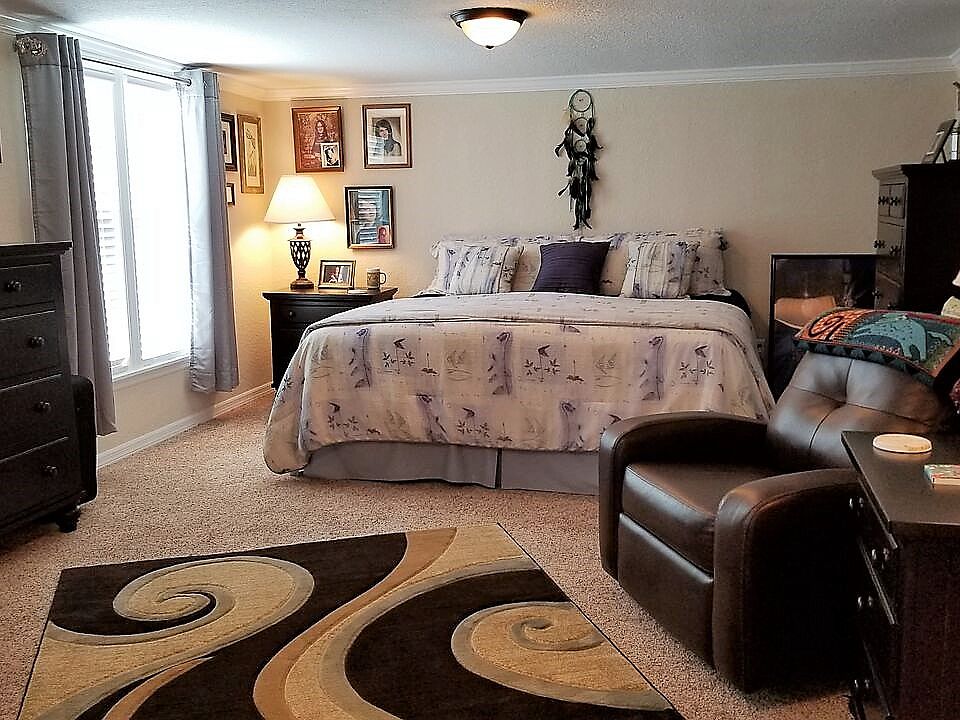 1st image of 303 Taho Cir