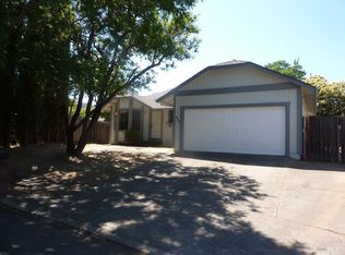 660 Tahoe Ct, Ukiah, CA 95482