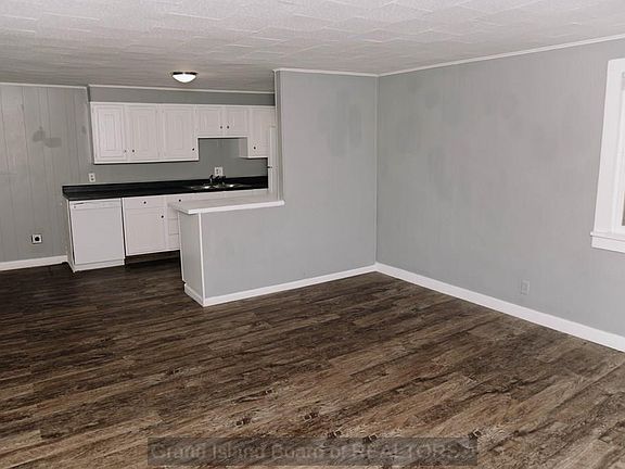4th image of 2407-2411 N Park Ave
