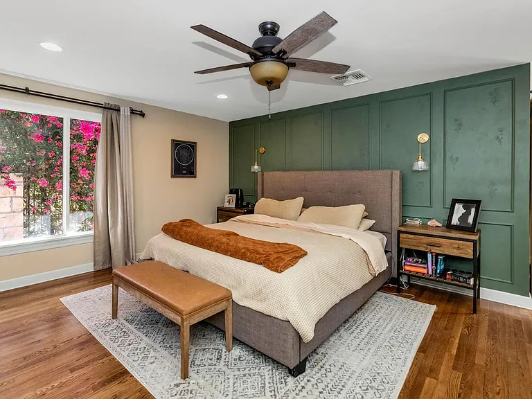 1021 W Encanto Blvd — Photo 12
