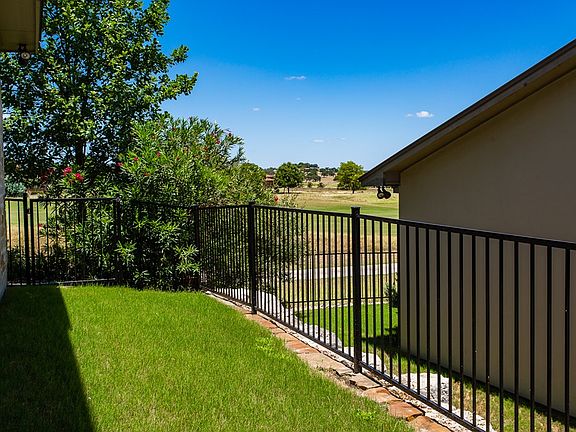 4th image of 3200 Pinnacle Club Dr Unit 11