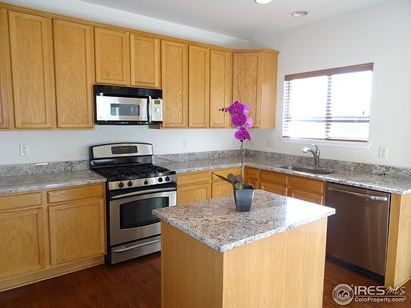 New Granite in Kitchen