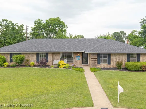 6811 S T St, Fort Smith, AR 72903