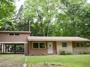 5338 Hickory St, Coloma, MI 49038